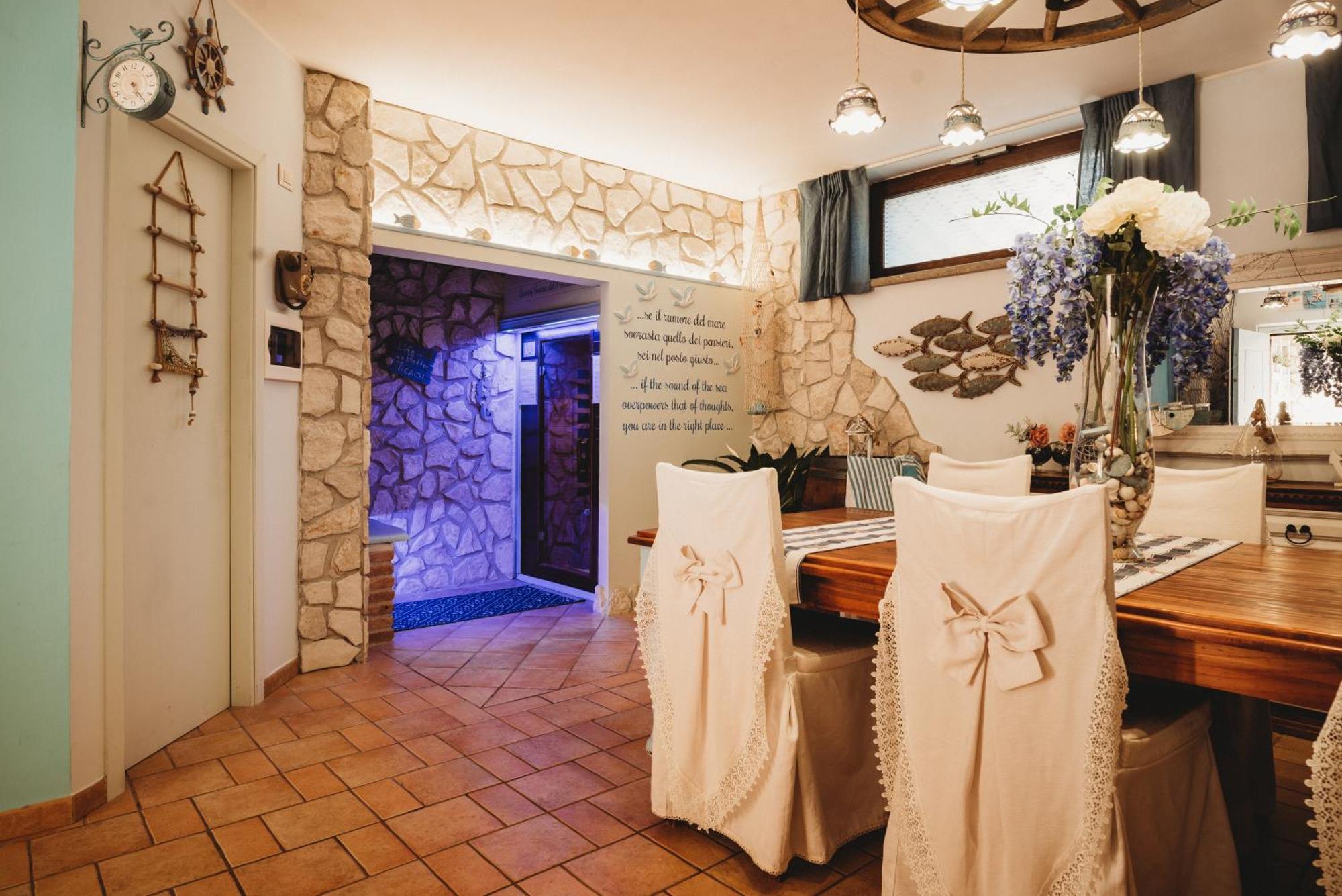 Alloggi Turistici Con Piscina Palestra Jacuzzi Sauna Anzio Exterior foto