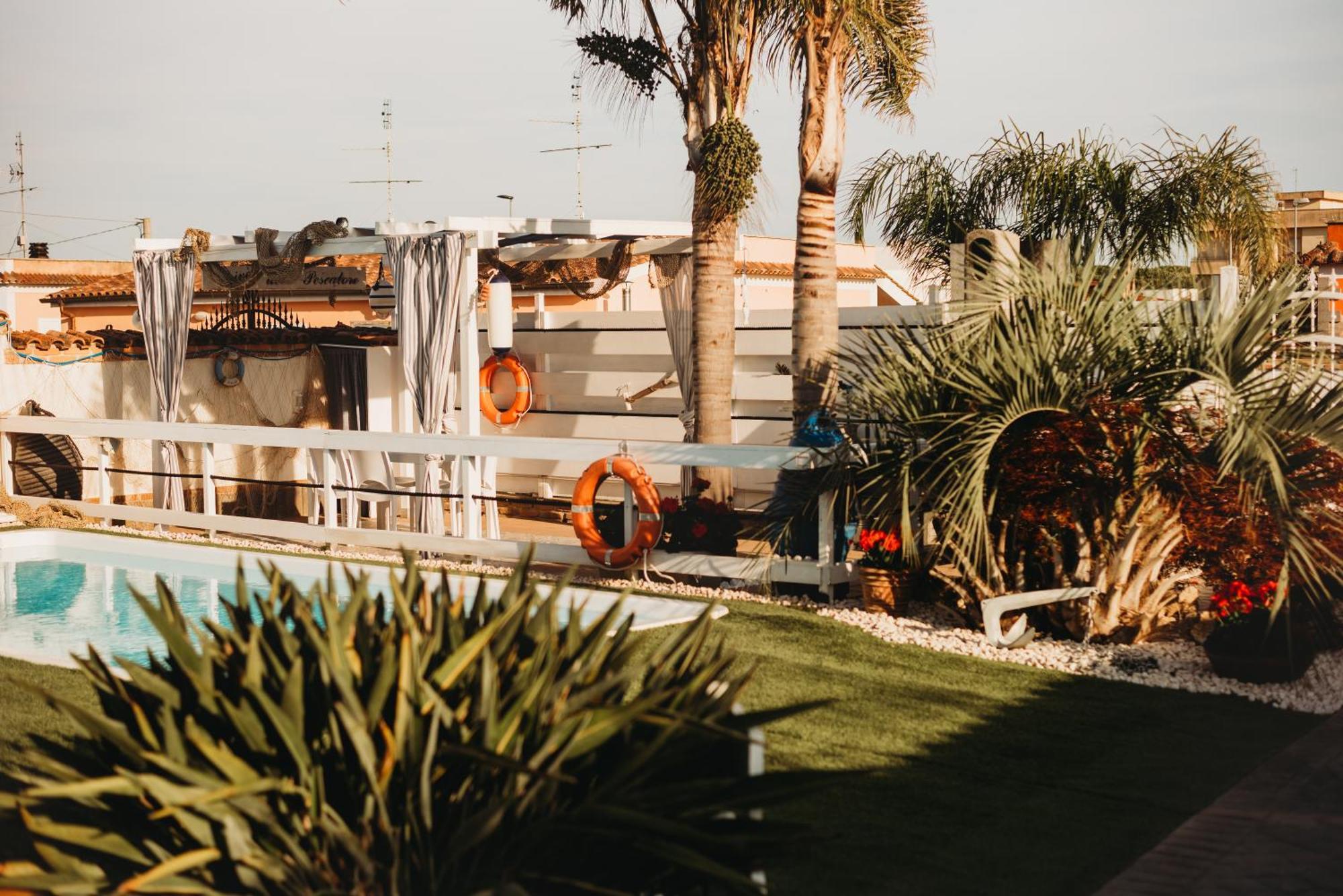 Alloggi Turistici Con Piscina Palestra Jacuzzi Sauna Anzio Exterior foto